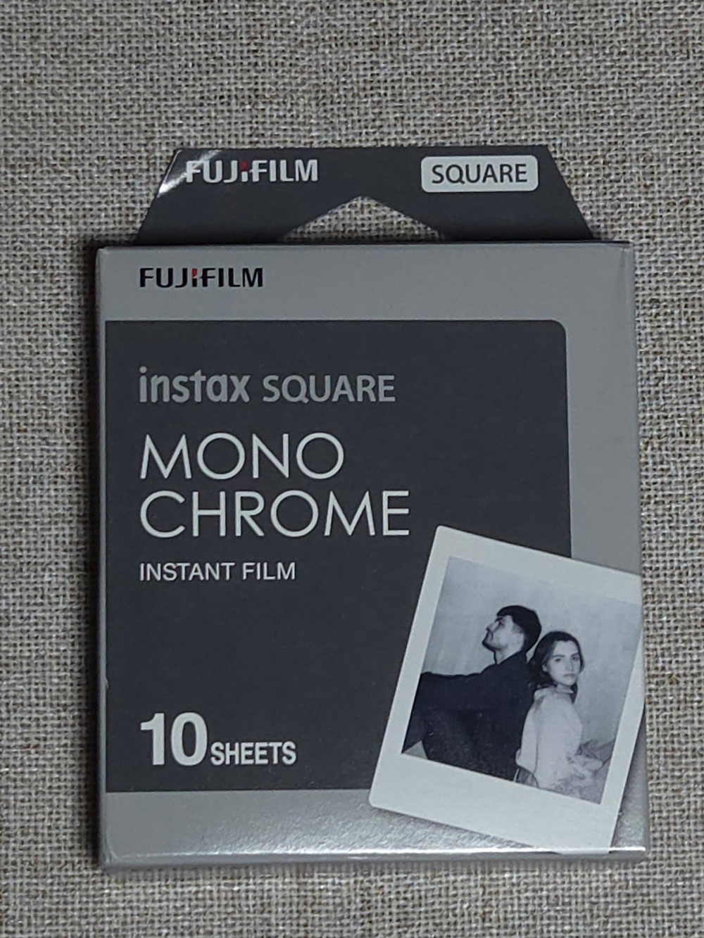 Fujifilm Instax SQUARE Monochrome Instant Film NEVER OPENED
*NO SHIPPING COST*